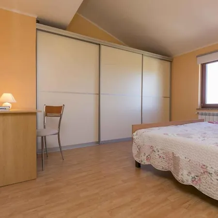 One-bedroom 1 Nedescina